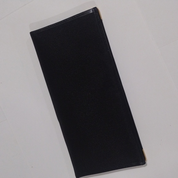 Luxury Black Leather Rémy Martin Wallet w/ Gold Corner Accents, Unisex Accessory - Picture 4 of 12